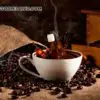 La cafeína o su ausencia es un factor de riesgo para la migraña.