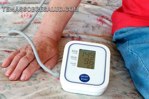 ¿Qué causa la hipotensión o la presión arterial baja?